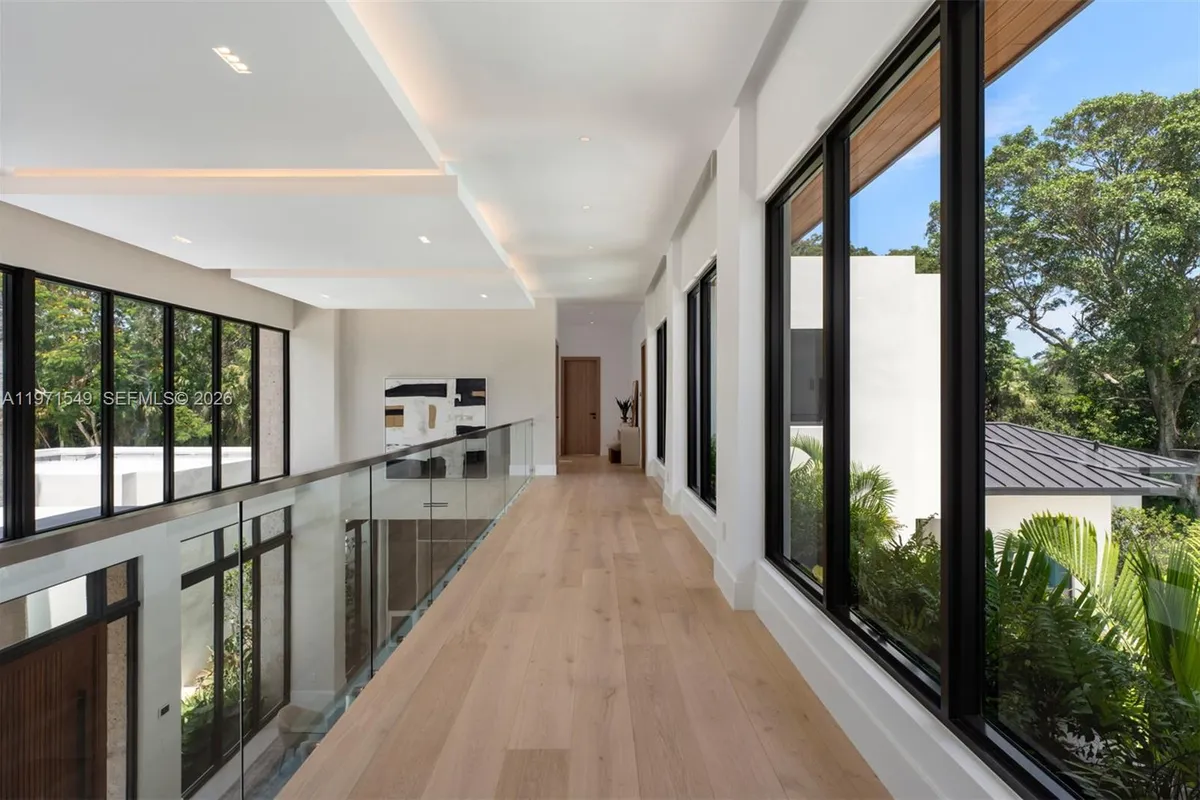 6730 SW 115th St, Pinecrest FL 33156