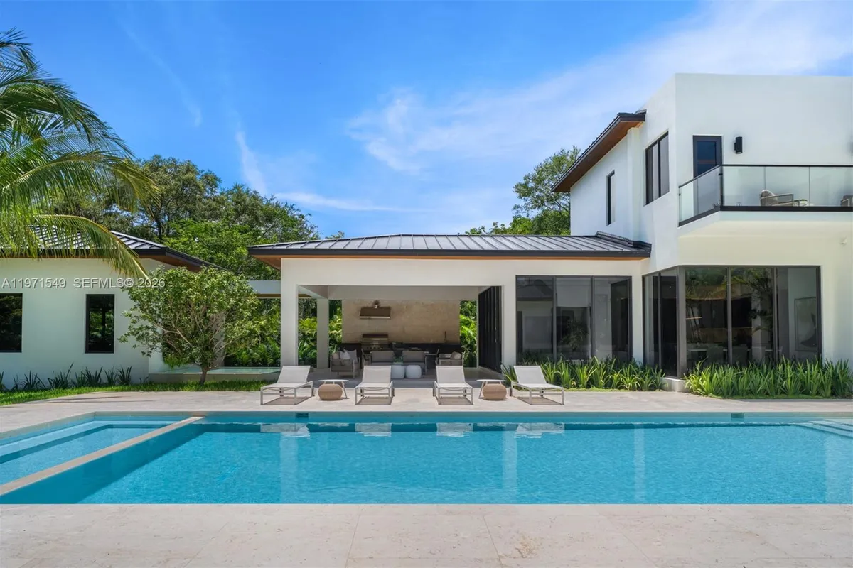 6730 SW 115th St, Pinecrest FL 33156