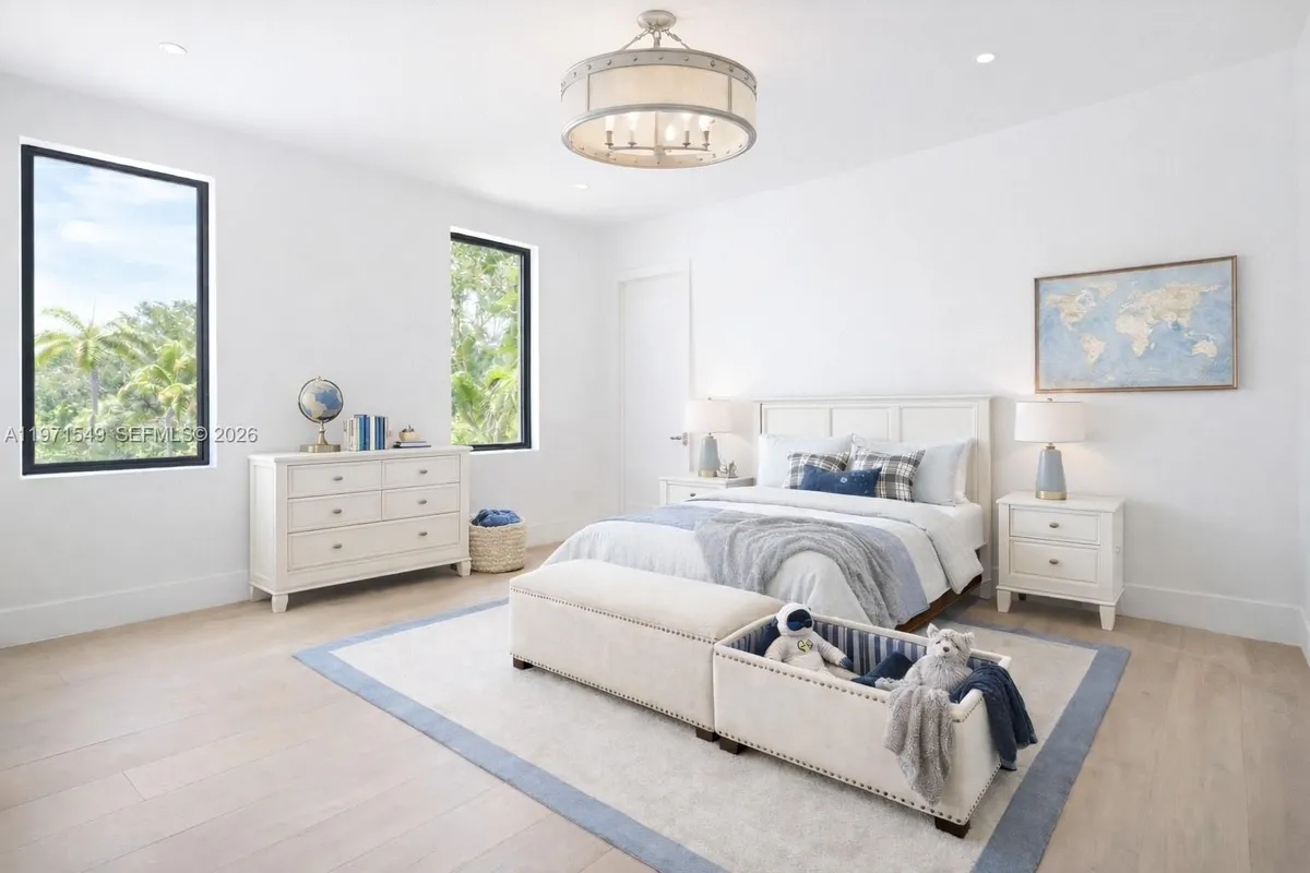 6730 SW 115th St, Pinecrest FL 33156