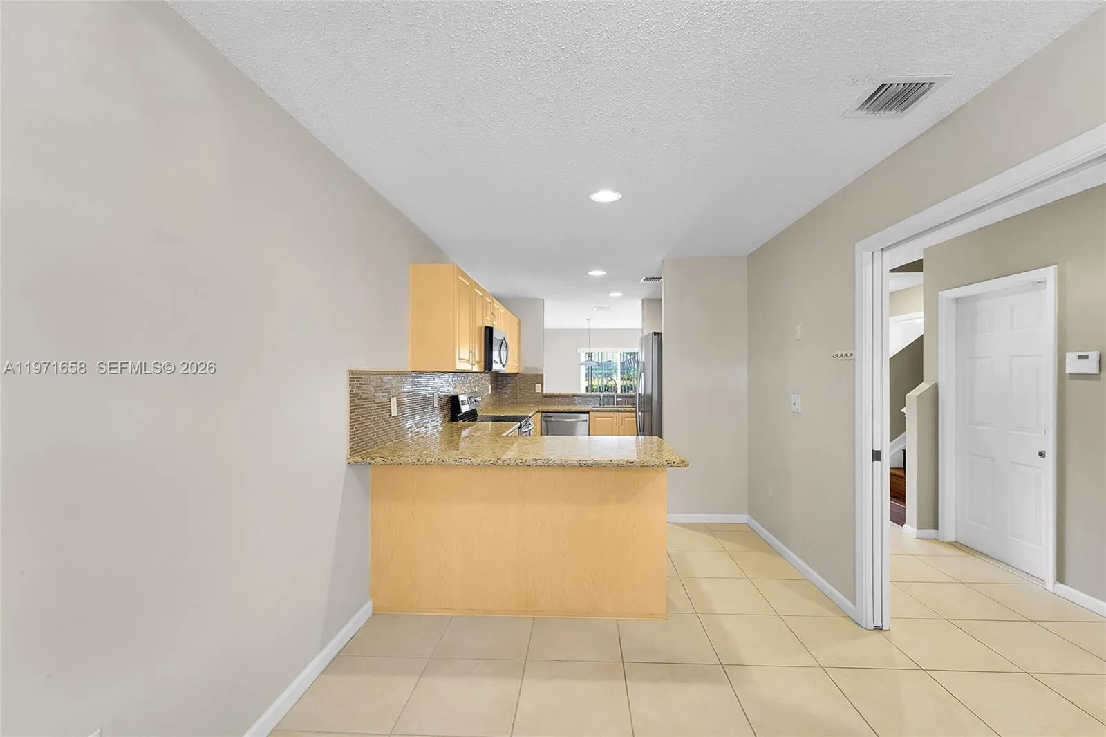 9840 NW 19th Pl, Sunrise FL 33322