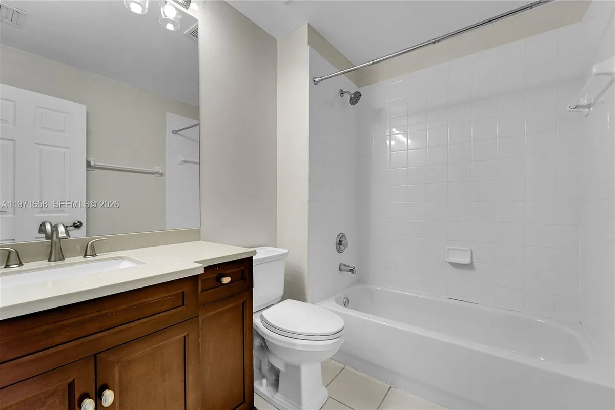 9840 NW 19th Pl, Sunrise FL 33322