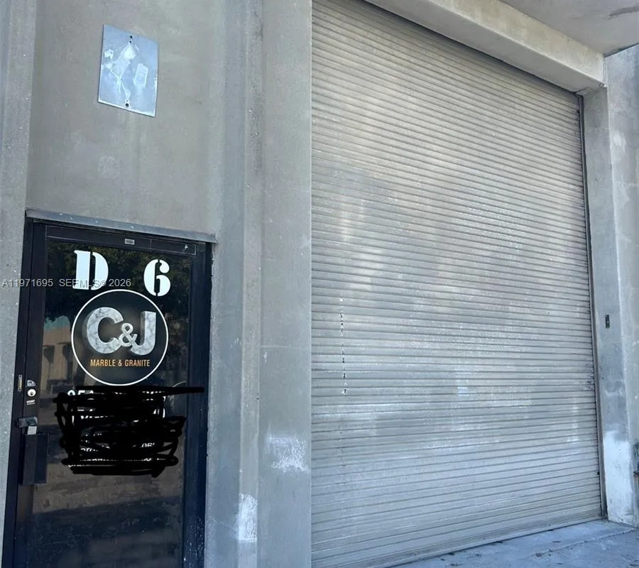 5301 NW 15 ST, Margate FL 33063