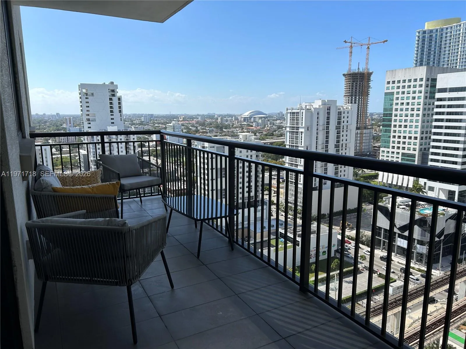 999 SW 1st Ave # 2114, Miami FL 33130