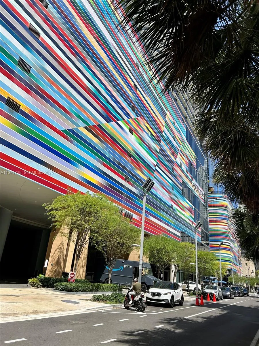 999 SW 1st Ave # 2114, Miami FL 33130