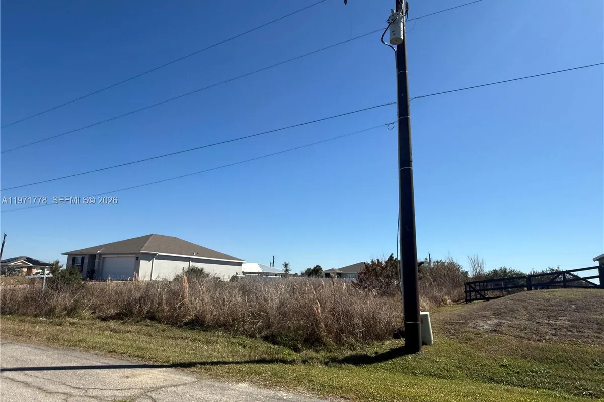 134 HARLEY TER, La Belle FL 33935