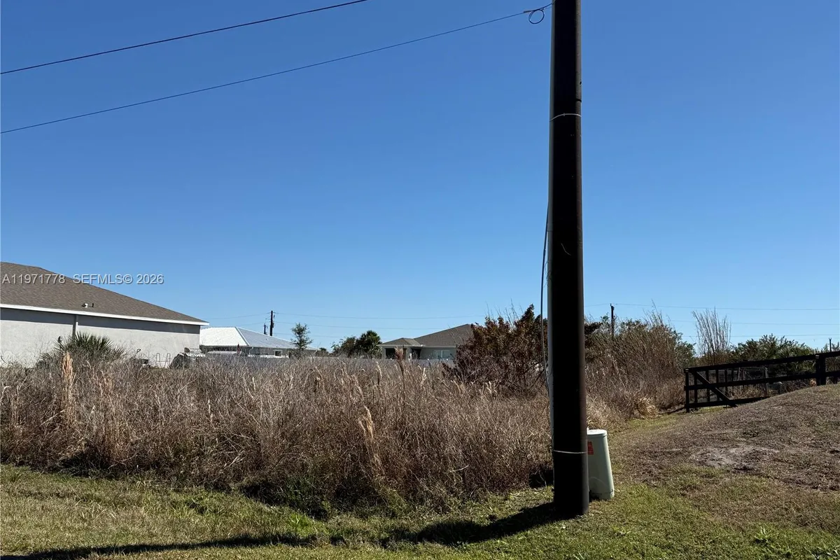 134 HARLEY TER, La Belle FL 33935