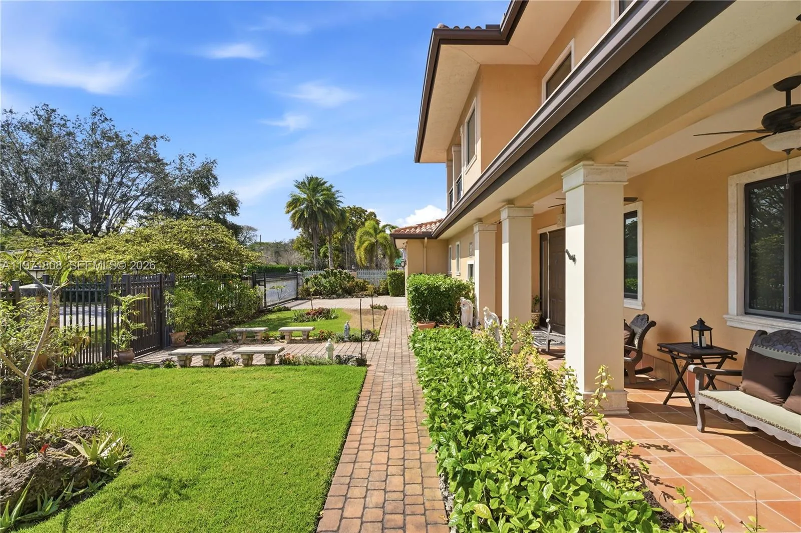 4251 SW 11th St, Miami FL 33134