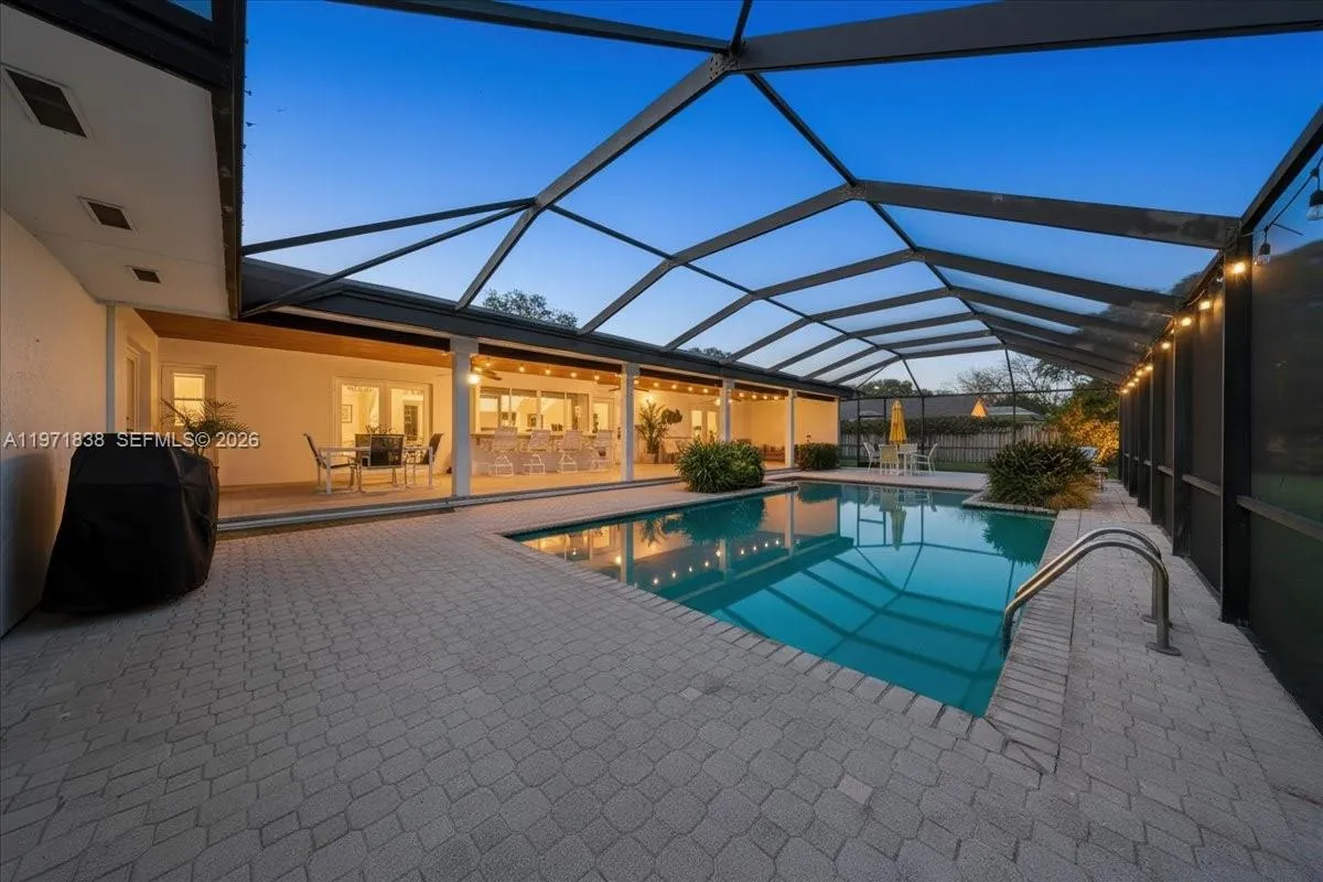 17143 SW 79th Pl, Palmetto Bay FL 33157