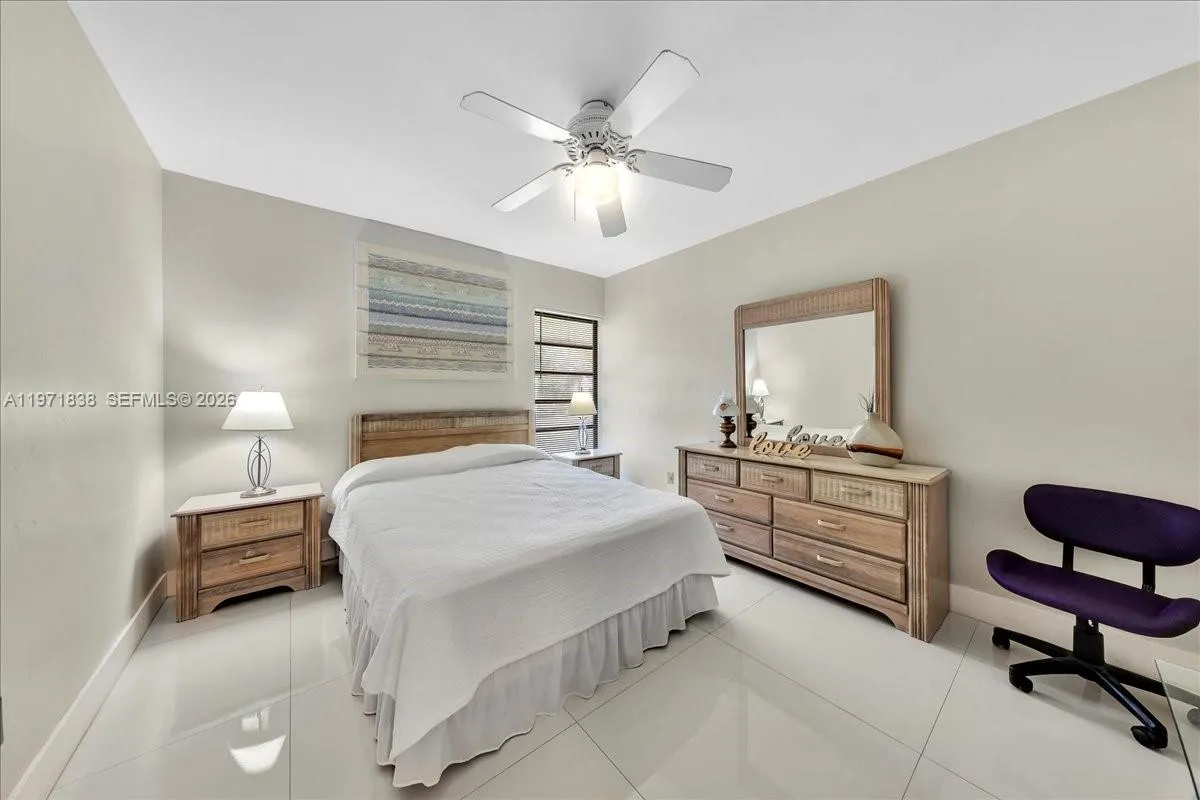 17143 SW 79th Pl, Palmetto Bay FL 33157