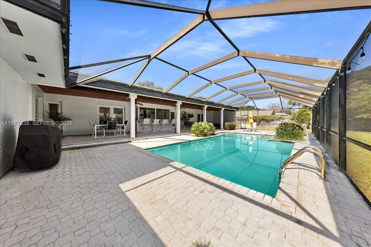 17143 SW 79th Pl, Palmetto Bay FL 33157