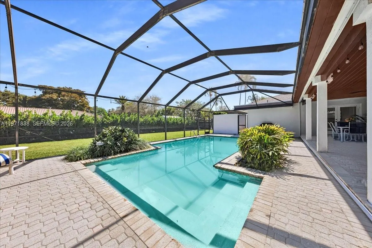 17143 SW 79th Pl, Palmetto Bay FL 33157