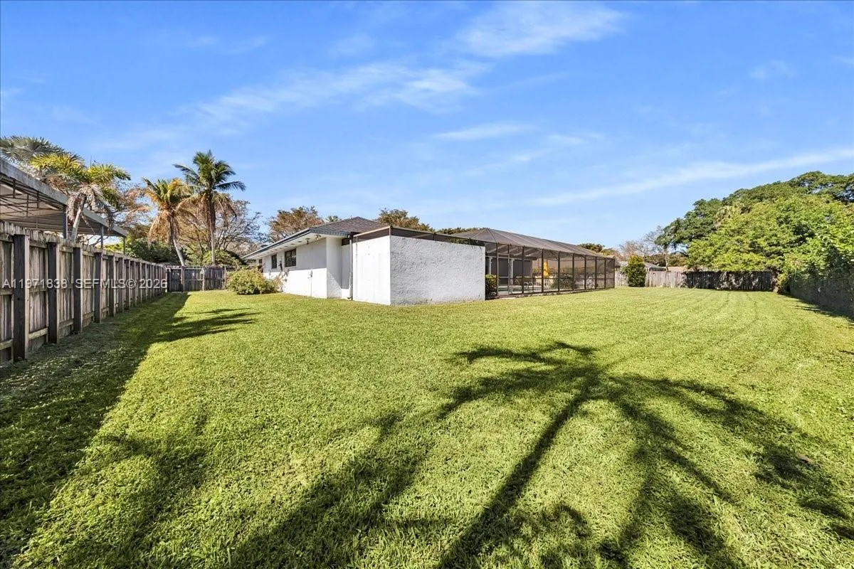 17143 SW 79th Pl, Palmetto Bay FL 33157