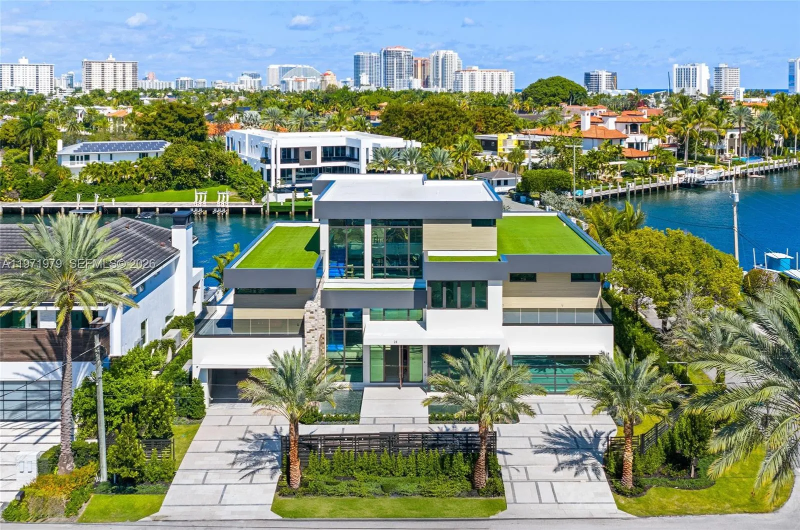 23 Isla Bahia Dr, Fort Lauderdale FL 33316