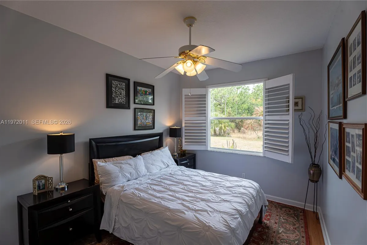 6918 SE Sleepy Hollow Ln, Stuart FL 34997