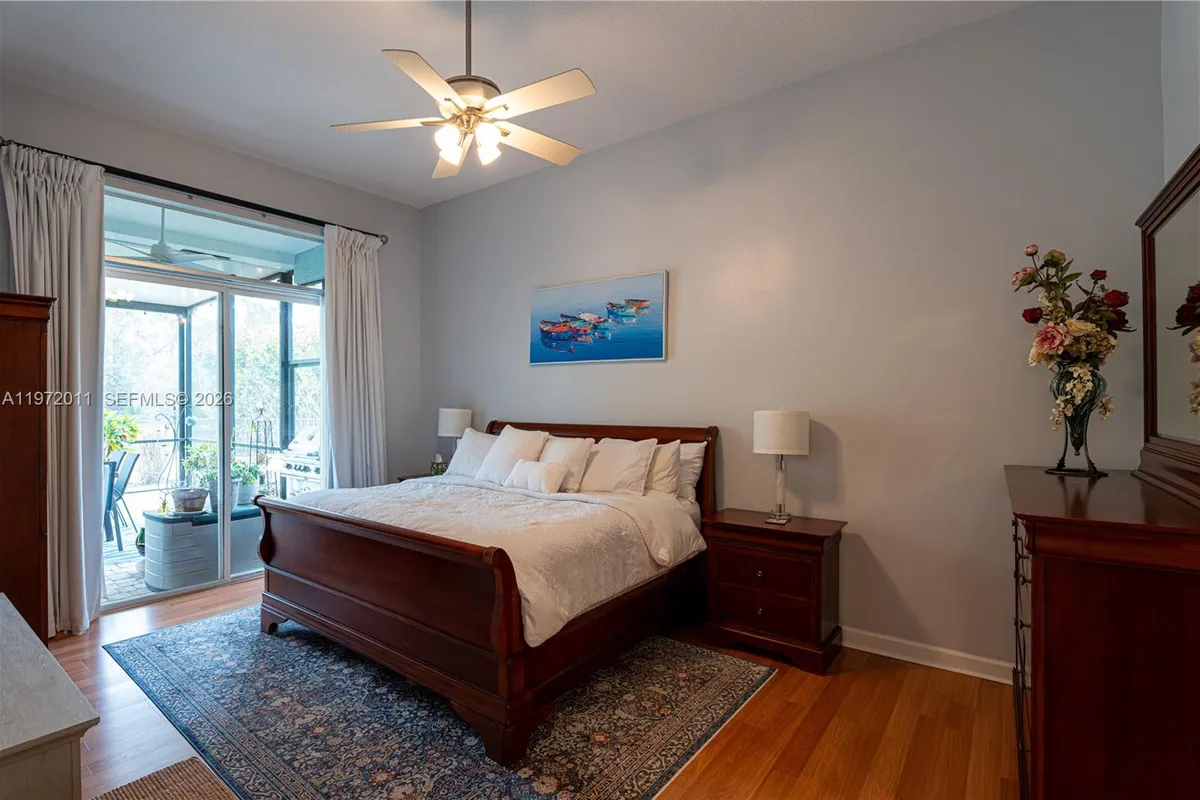 6918 SE Sleepy Hollow Ln, Stuart FL 34997