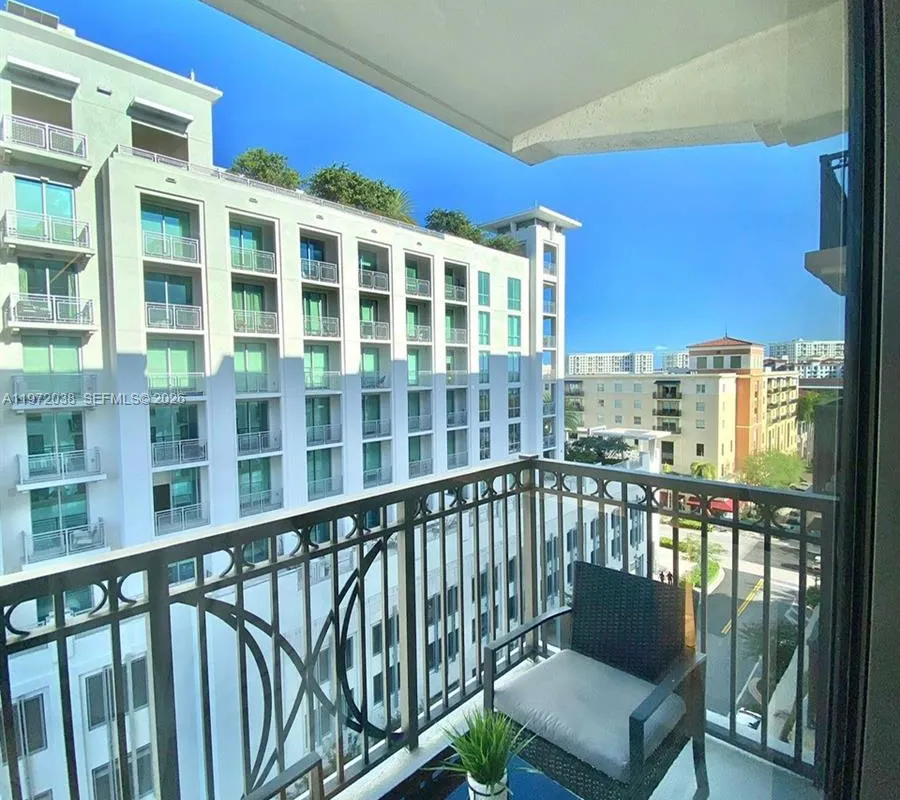 301 Altara Ave # 701, Coral Gables FL 33146