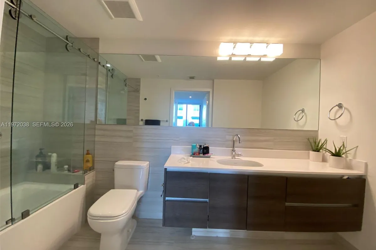 301 Altara Ave # 701, Coral Gables FL 33146