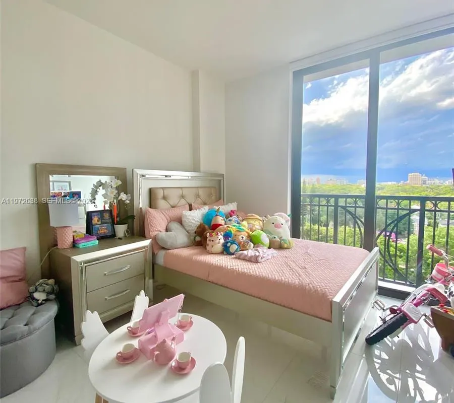 301 Altara Ave # 701, Coral Gables FL 33146