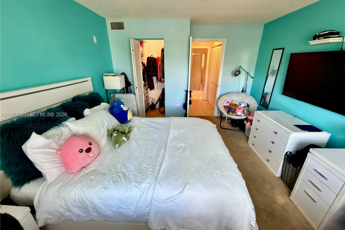 4848 N State Road 7 # 4303, Coconut Creek FL 33073