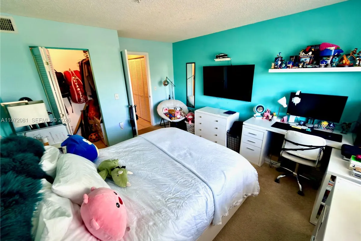 4848 N State Road 7 # 4303, Coconut Creek FL 33073