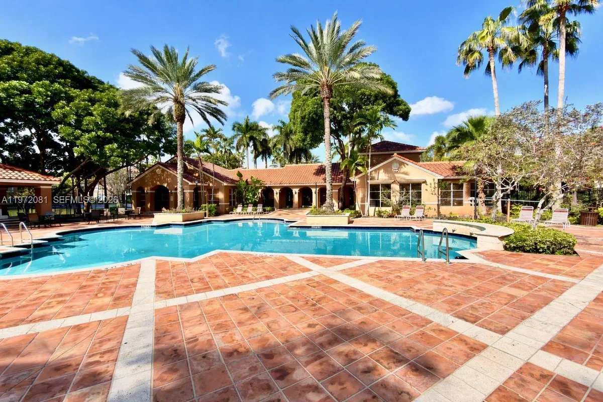 4848 N State Road 7 # 4303, Coconut Creek FL 33073