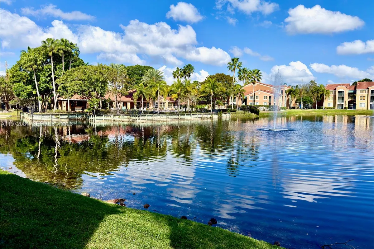 4848 N State Road 7 # 4303, Coconut Creek FL 33073