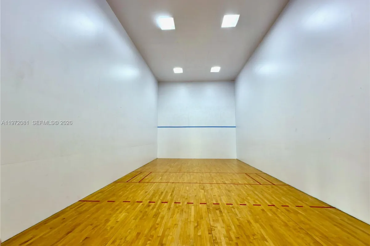 4848 N State Road 7 # 4303, Coconut Creek FL 33073