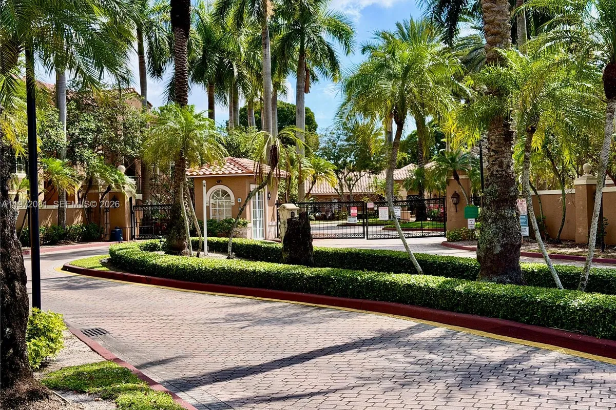 4848 N State Road 7 # 4303, Coconut Creek FL 33073