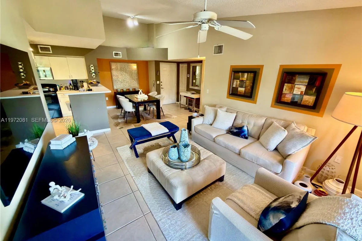 4848 N State Road 7 # 4303, Coconut Creek FL 33073