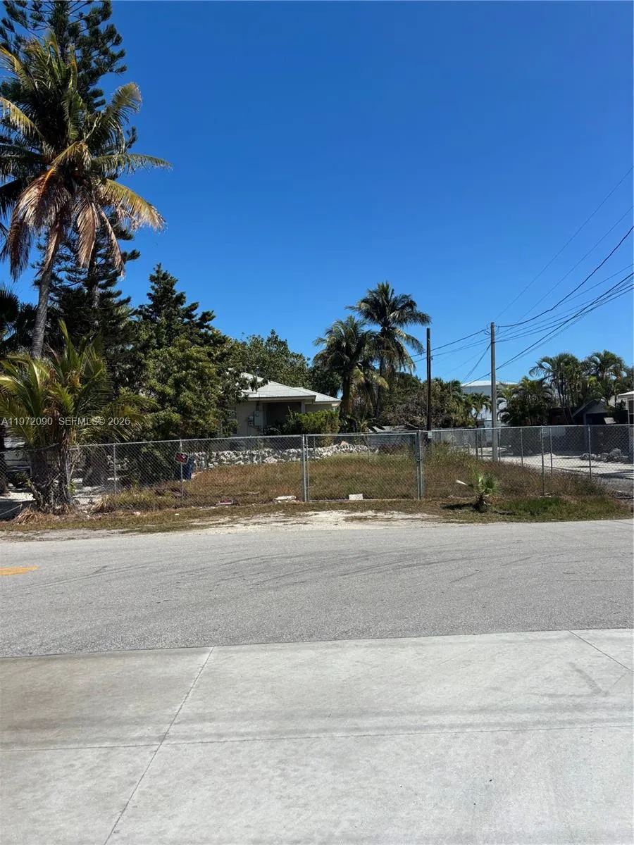 319 Tuskegee Street, Marathon FL 33050