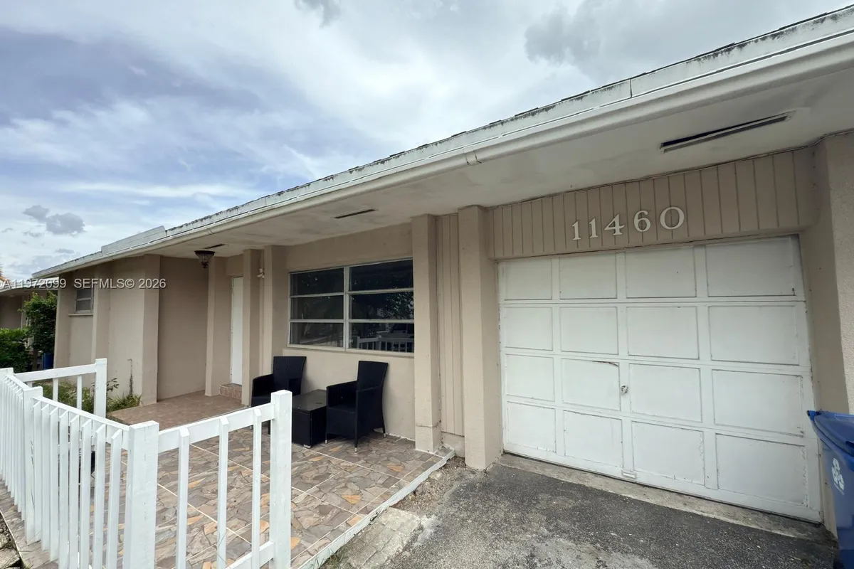 11460 NW 37th St, Sunrise FL 33323