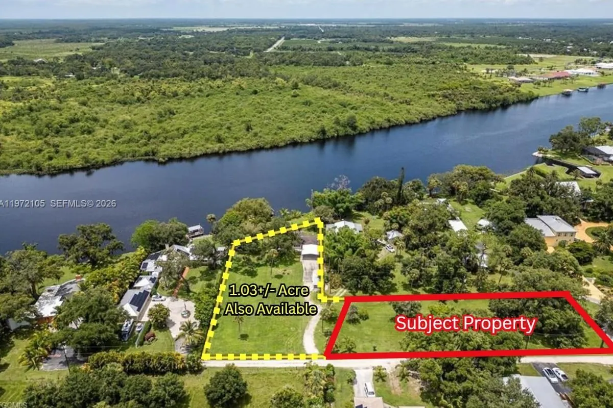 2014 Ft Denaud Rd, La Belle FL 33935