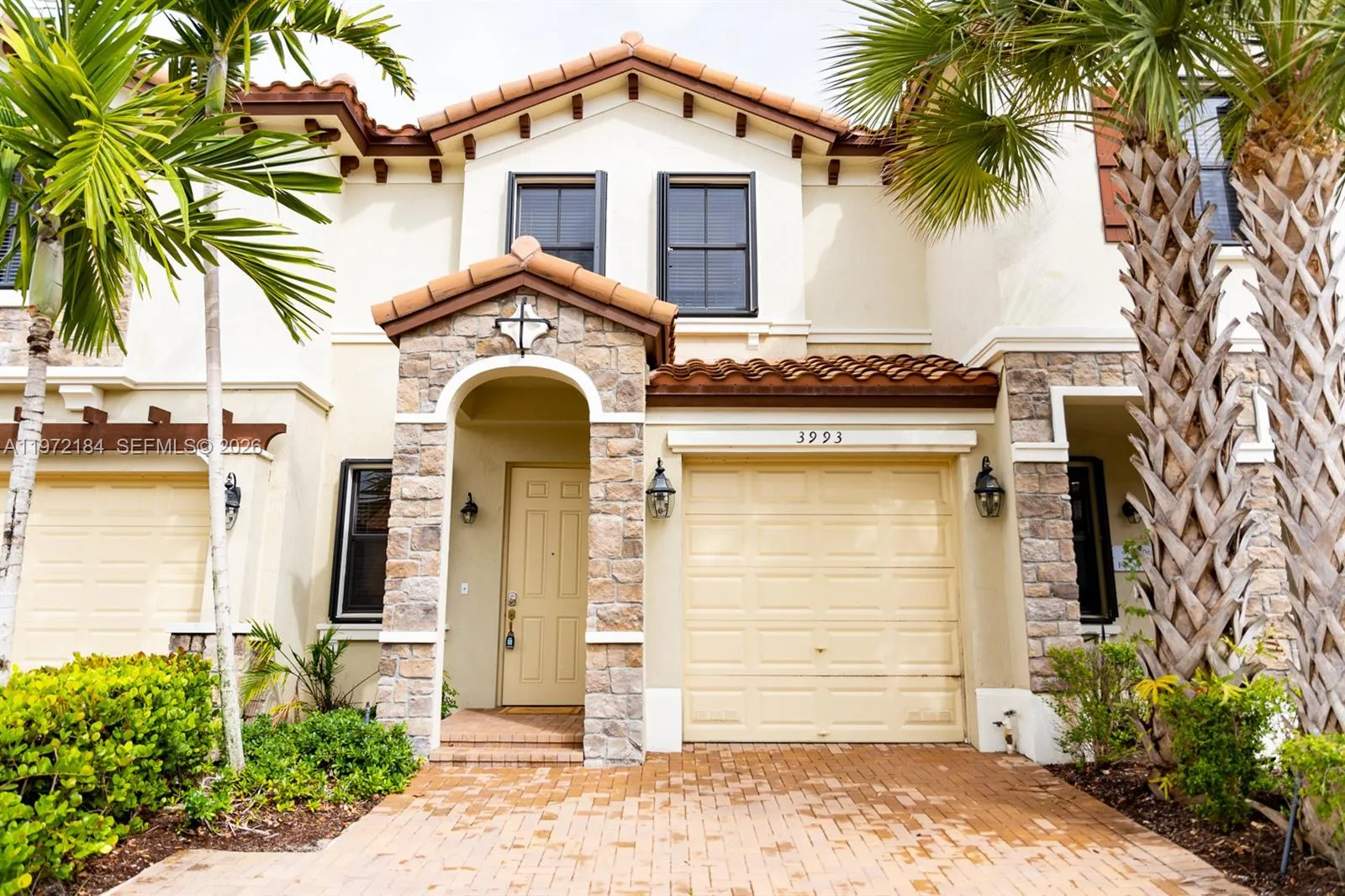 3993 S Allerdale Pl, Coconut Creek FL 33073