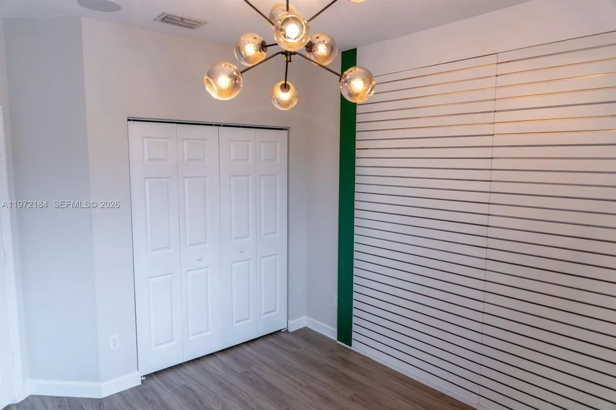 3993 S Allerdale Pl, Coconut Creek FL 33073