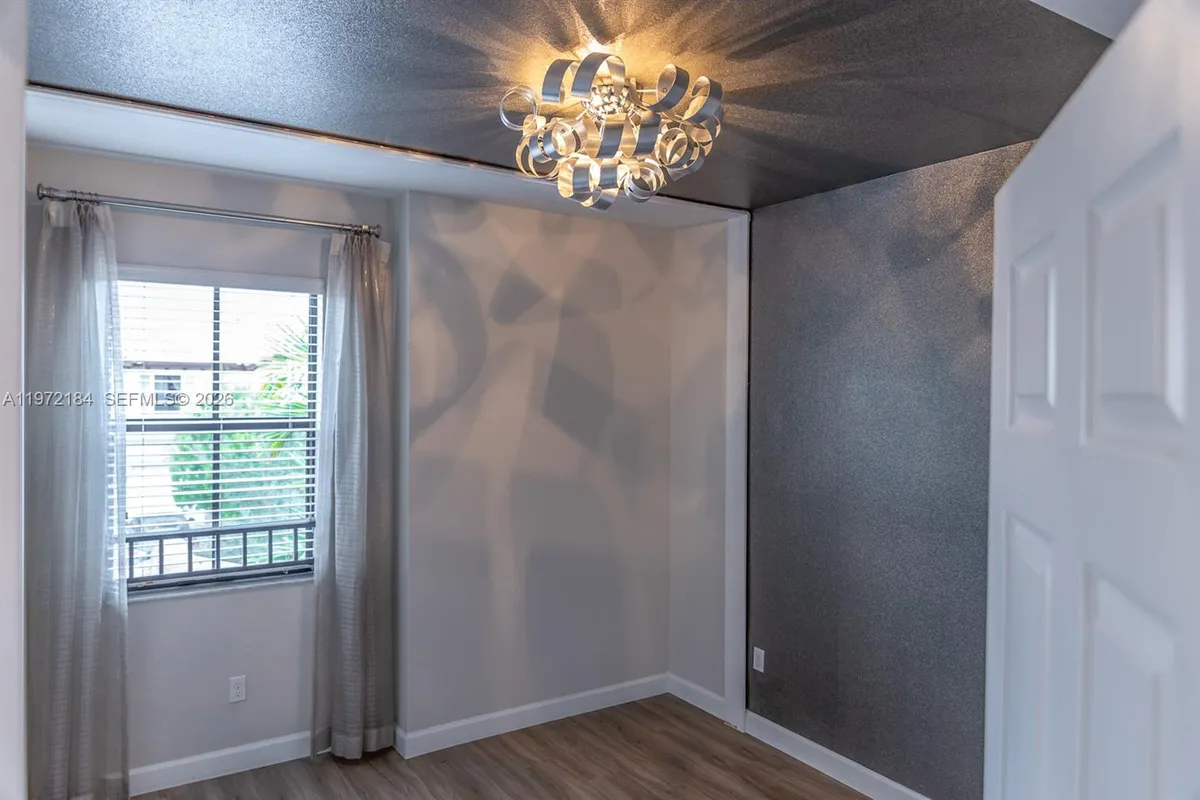 3993 S Allerdale Pl, Coconut Creek FL 33073