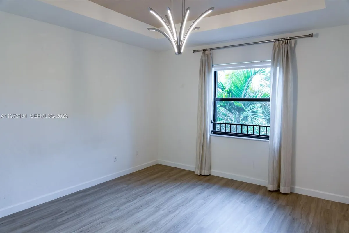 3993 S Allerdale Pl, Coconut Creek FL 33073