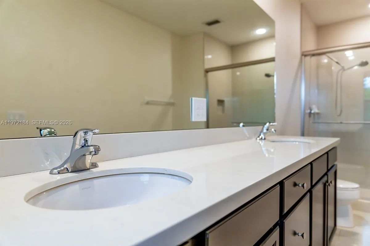 3993 S Allerdale Pl, Coconut Creek FL 33073