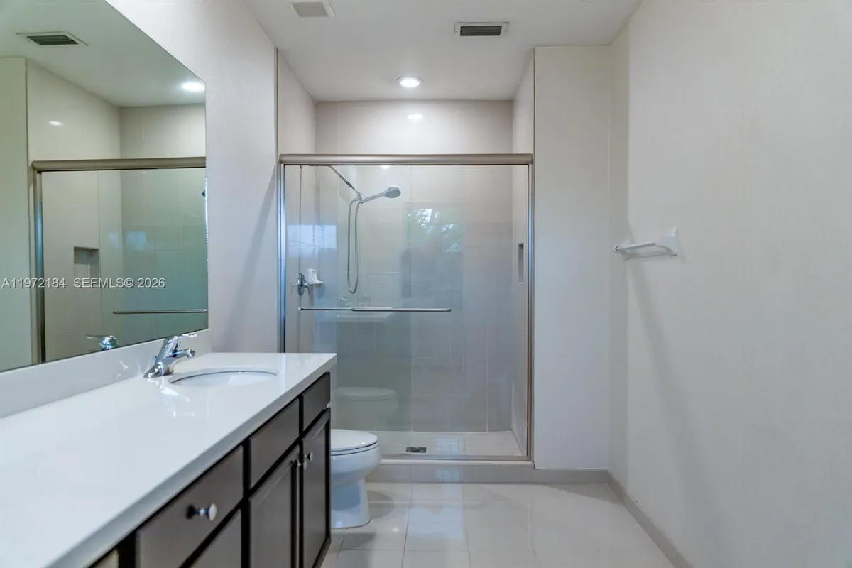 3993 S Allerdale Pl, Coconut Creek FL 33073