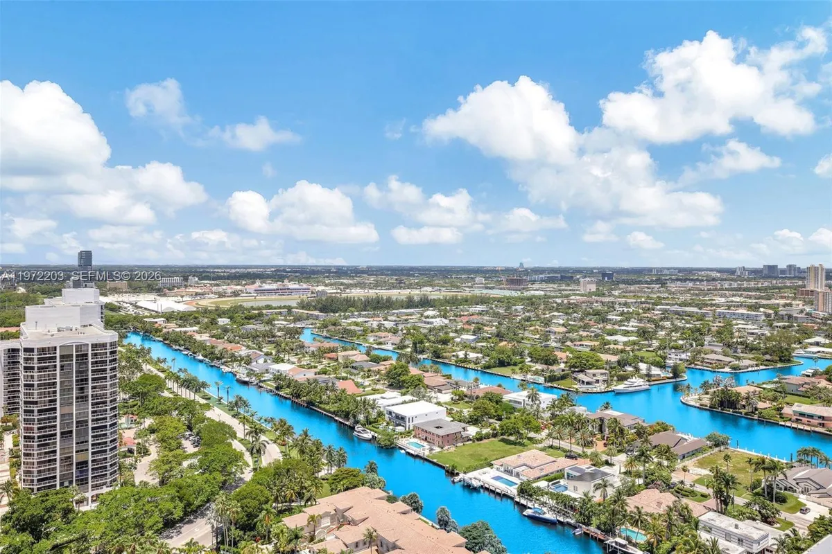 21200 Point Pl, Aventura FL 33180