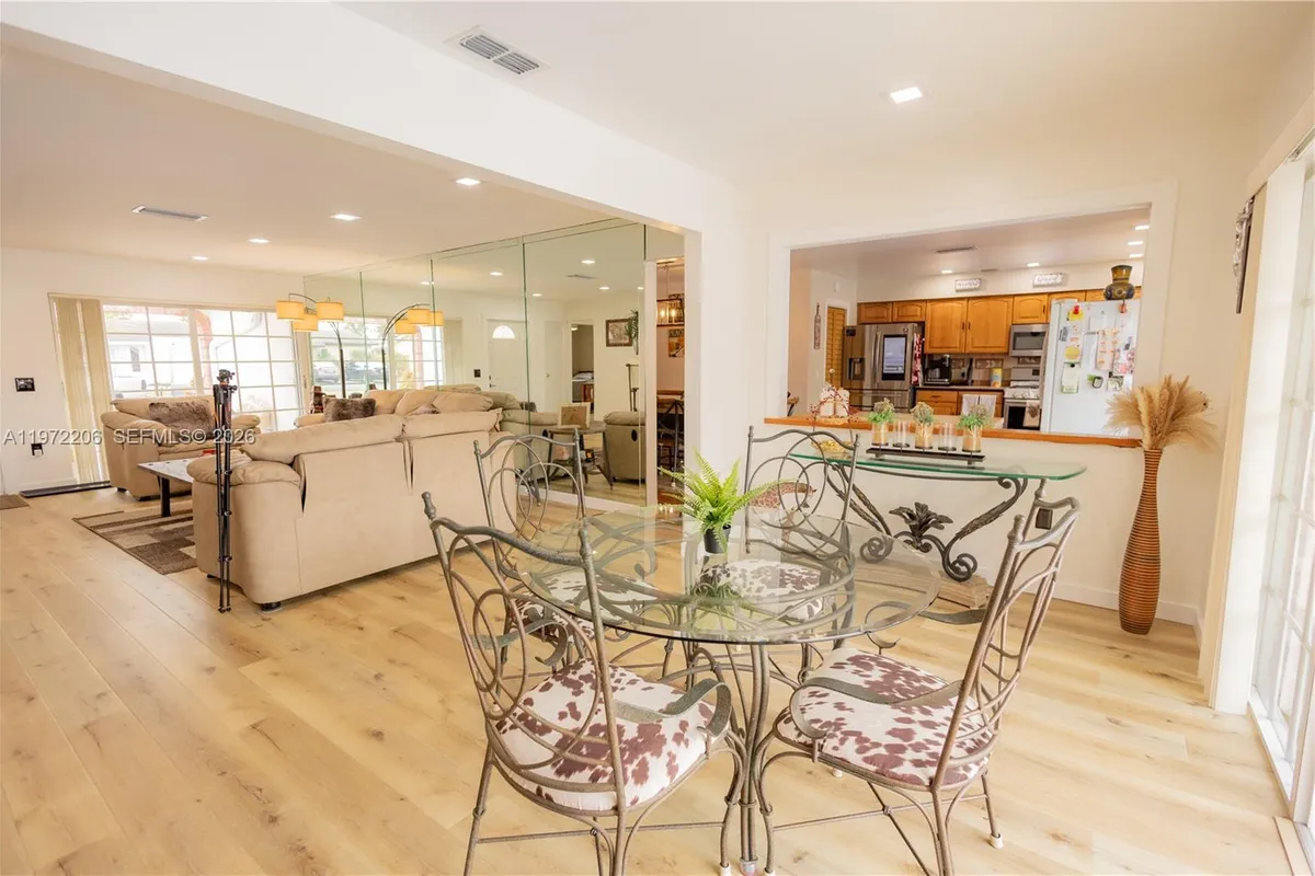 11901 NW 31st Pl, Sunrise FL 33323