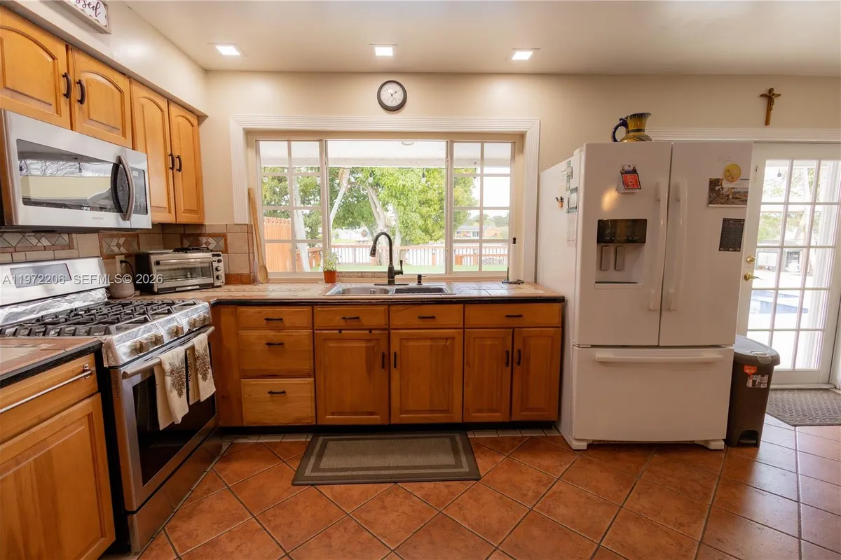 11901 NW 31st Pl, Sunrise FL 33323