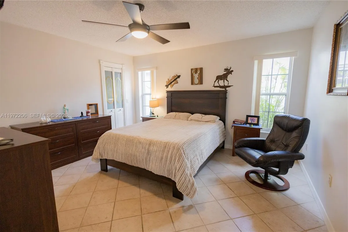 11901 NW 31st Pl, Sunrise FL 33323