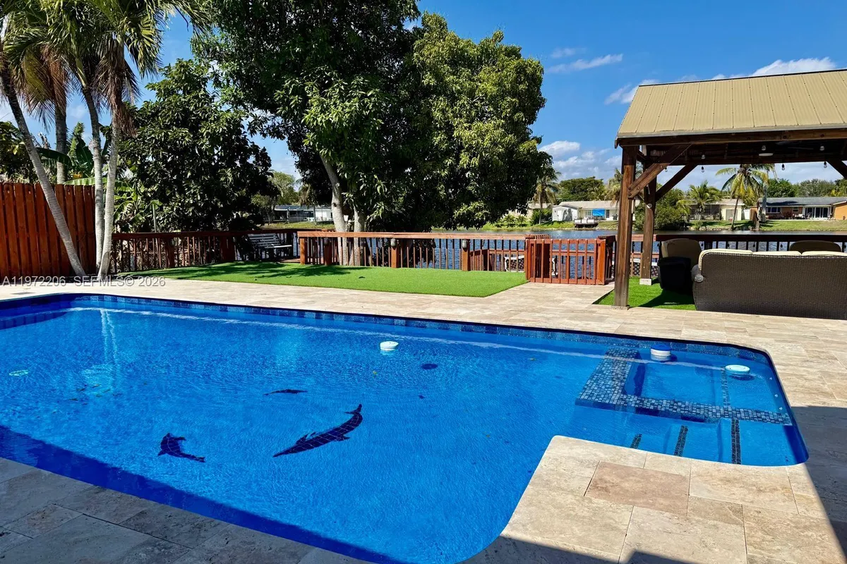 11901 NW 31st Pl, Sunrise FL 33323