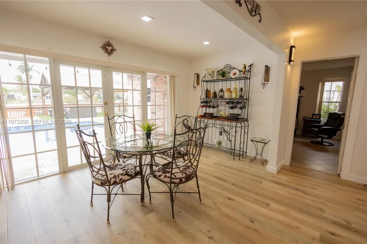 11901 NW 31st Pl, Sunrise FL 33323