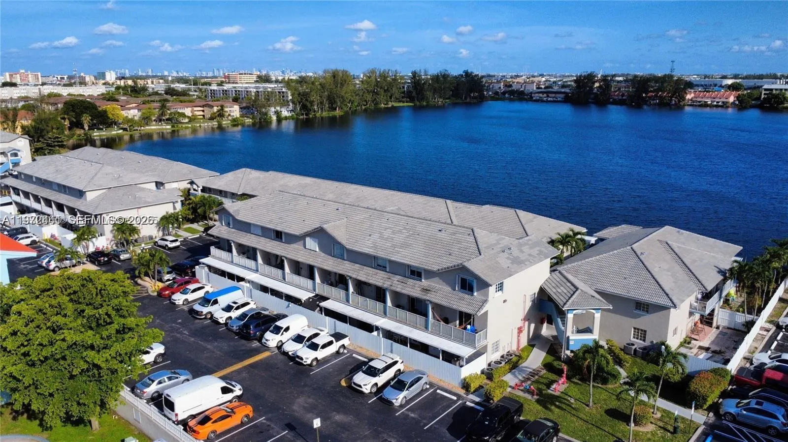 8360 NW 103rd St # 204E, Hialeah Gardens FL 33016