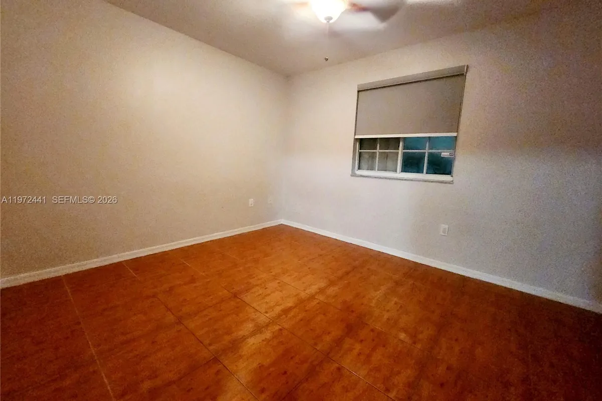 8360 NW 103rd St # 204E, Hialeah Gardens FL 33016