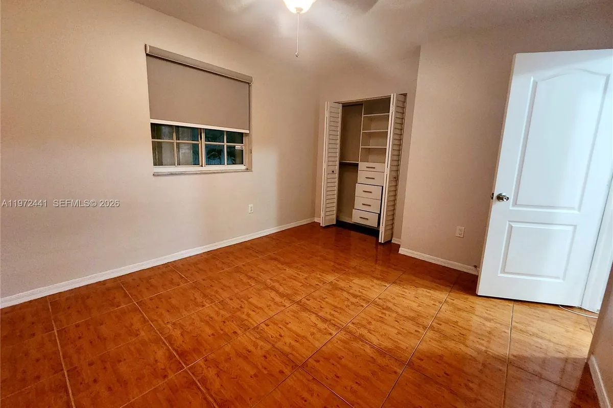 8360 NW 103rd St # 204E, Hialeah Gardens FL 33016