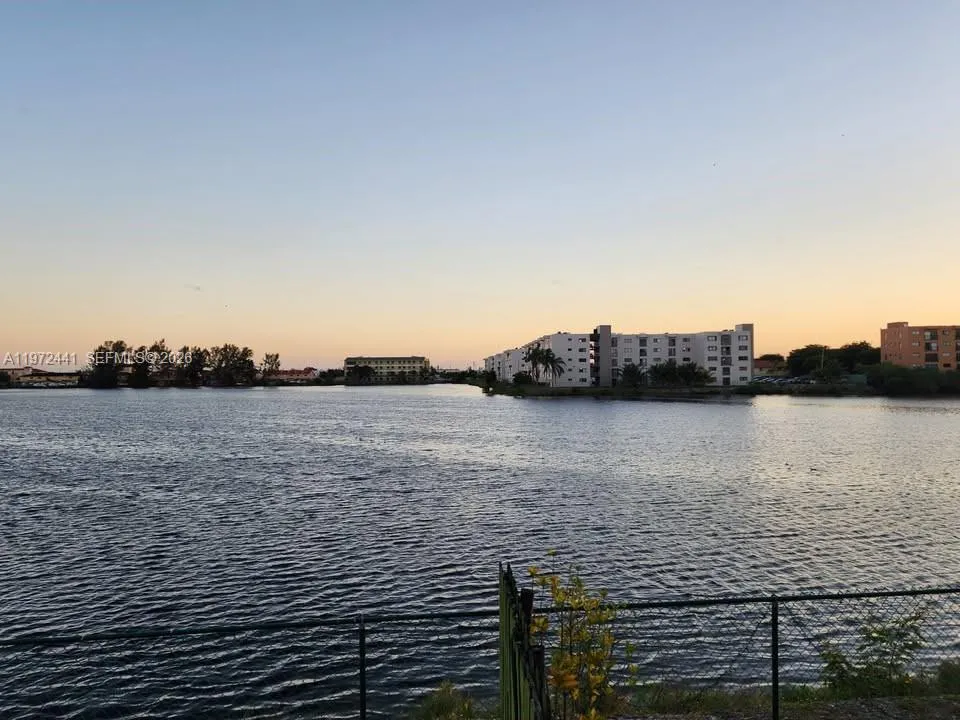 8360 NW 103rd St # 204E, Hialeah Gardens FL 33016