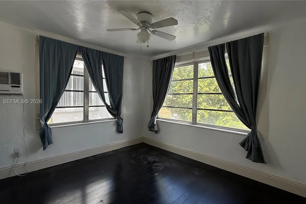 2153 SW 14th Ter # 4, Miami FL 33145