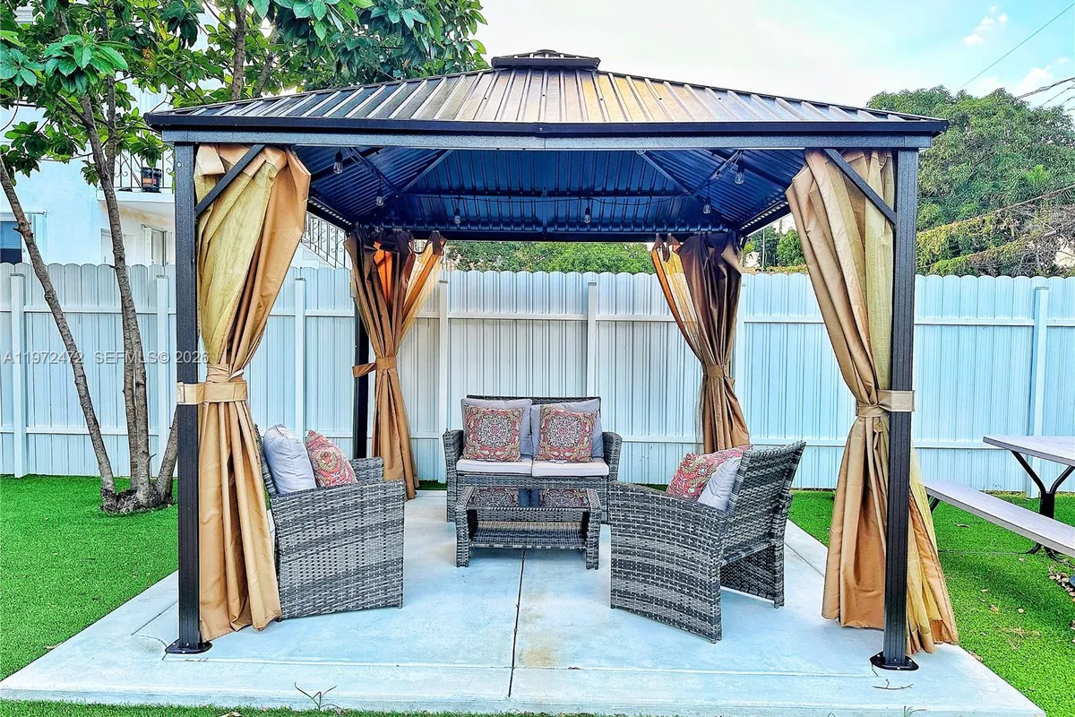 2153 SW 14th Ter # 4, Miami FL 33145